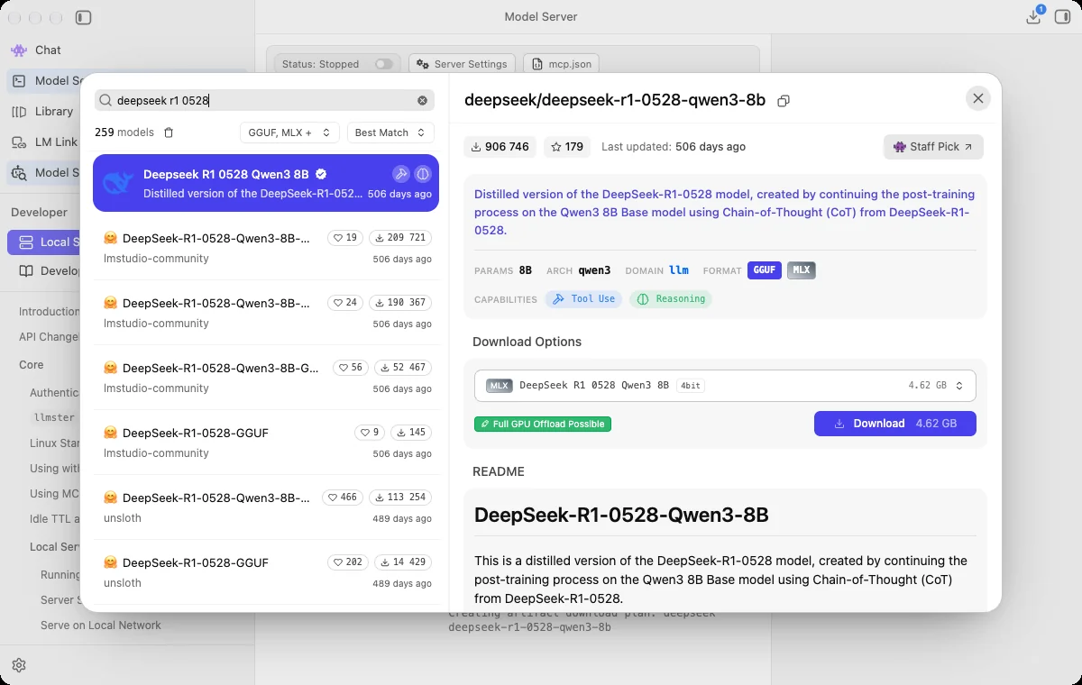 Поиск моделей в LM Studio: карточка DeepSeek R1 0528 Qwen3 8B, вариант на 4,62 ГБ и зелёная плашка Full GPU Offload Possible